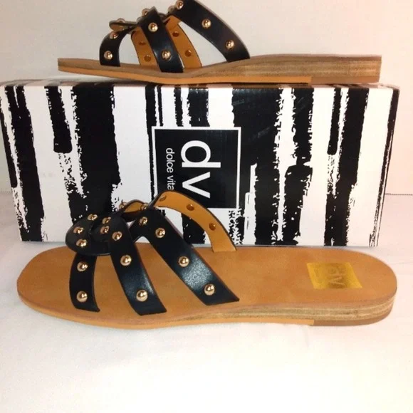 Dolce Vita Size 9 Studded Black Strappy Sandals Slides Flats Shoes - Picture 3 of 4